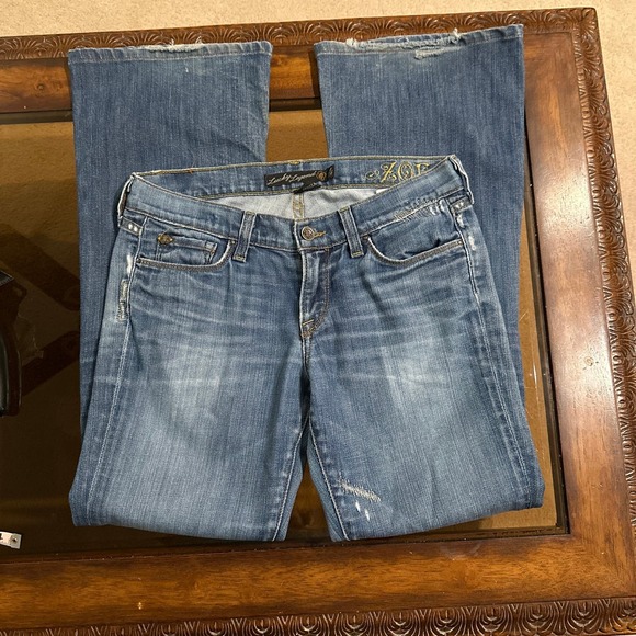 Women’s Lucky Brand Zoe Distressed Bootcut jeans  Size 8 - Picture 1 of 3